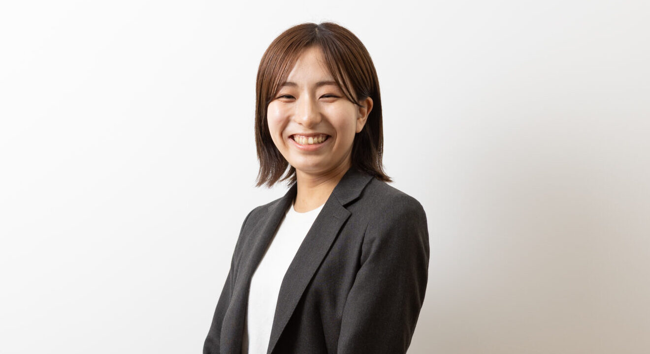 鈴木 菜津
